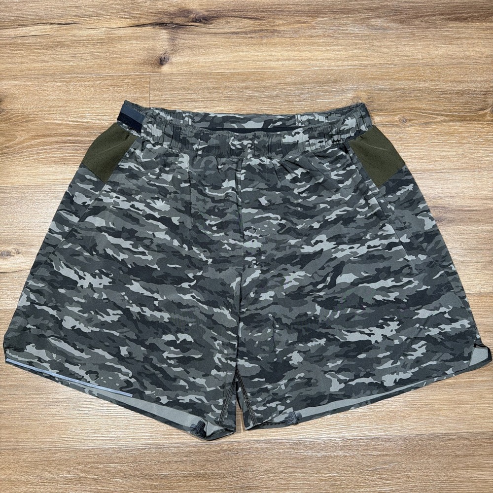 Lululemon Men's LARGE Surge Short Liner 6" Evergreen Camo Green LINED Gym Shorts